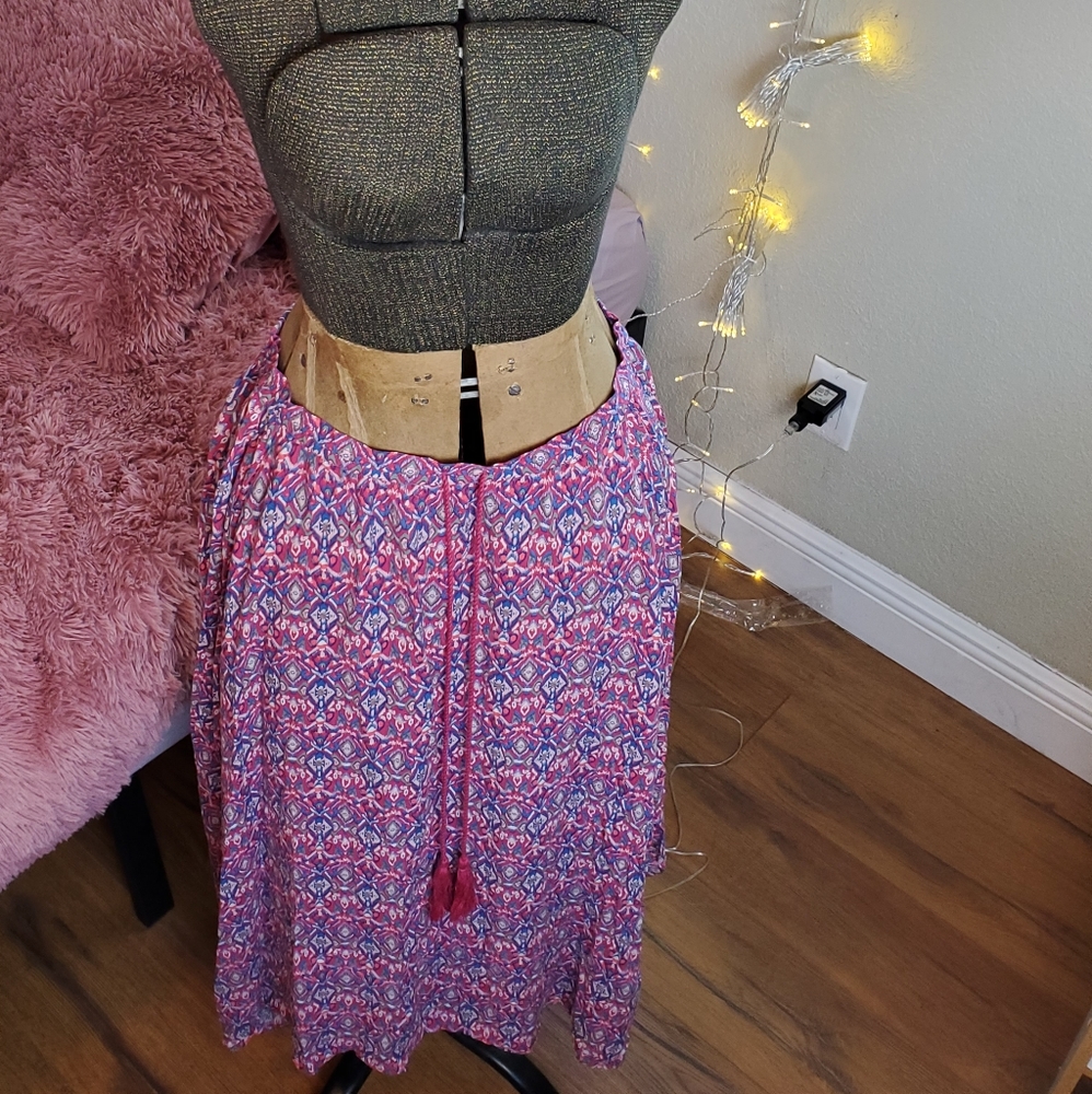 Full length patterned draw string skirt